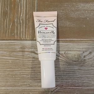 Too Faced Hangover Primer
